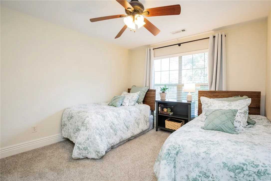 Bentonville, Arkansas 72713, United States, 4 Bedrooms Bedrooms, ,3 BathroomsBathrooms,Residential,Pending,214298