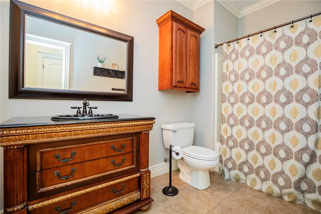 Bentonville, Arkansas 72713, United States, 4 Bedrooms Bedrooms, ,3 BathroomsBathrooms,Residential,Pending,214298