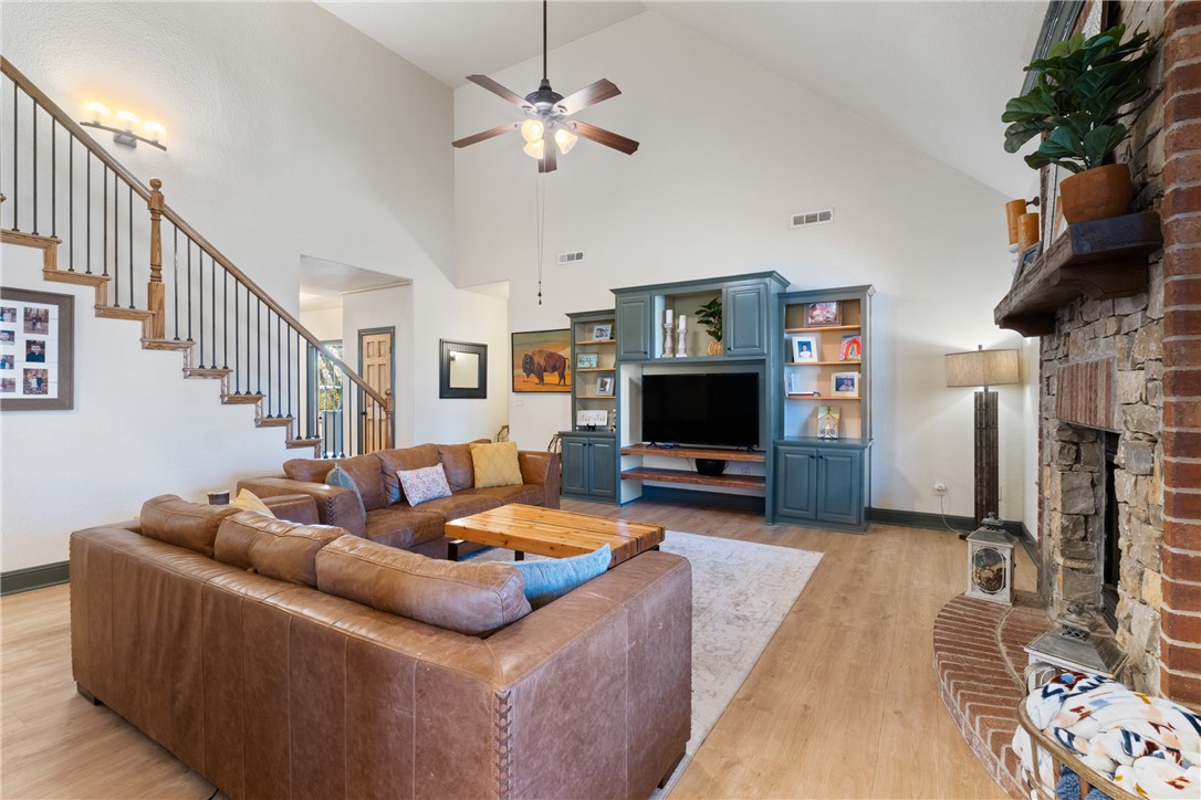 Sugar Creek Residence - Residential