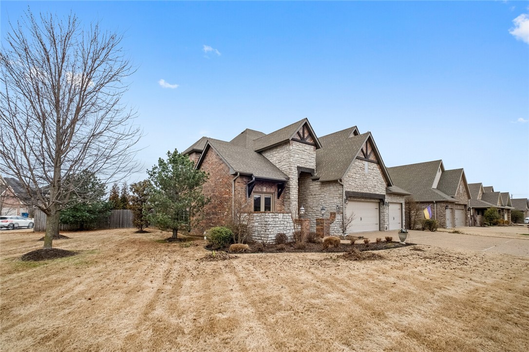 Central Park - Residential