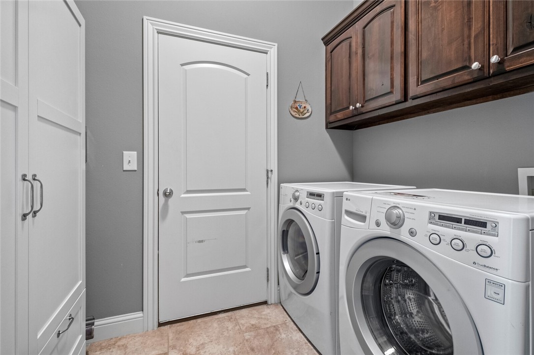 Central Park - Residential