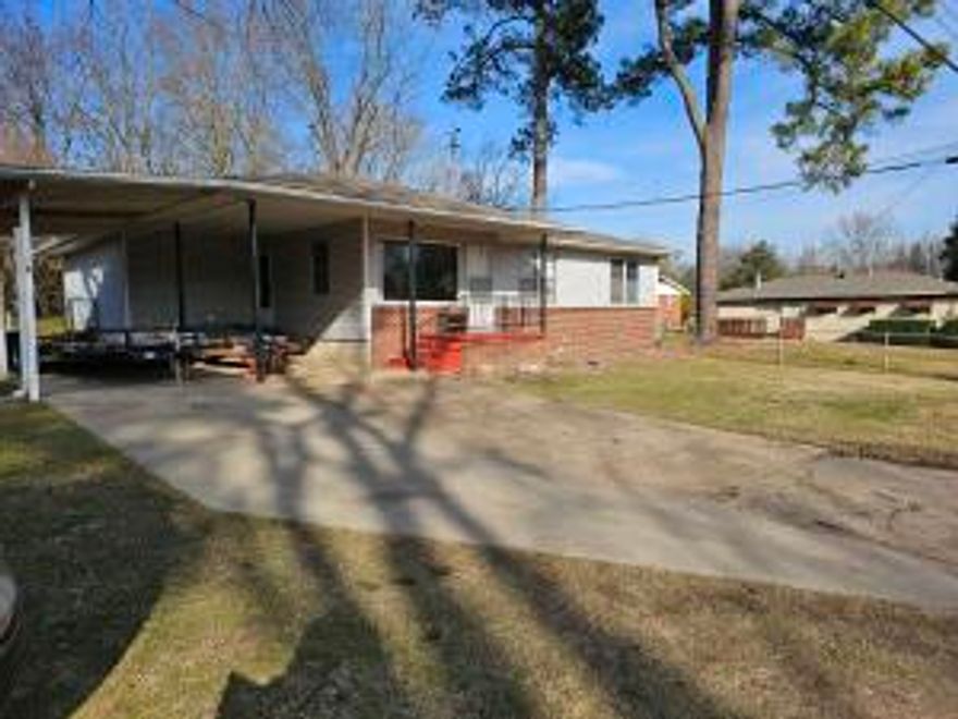 *Sold Prior hitting the  MLS  House with 3 bedroom 2 bathroom with 1 acre