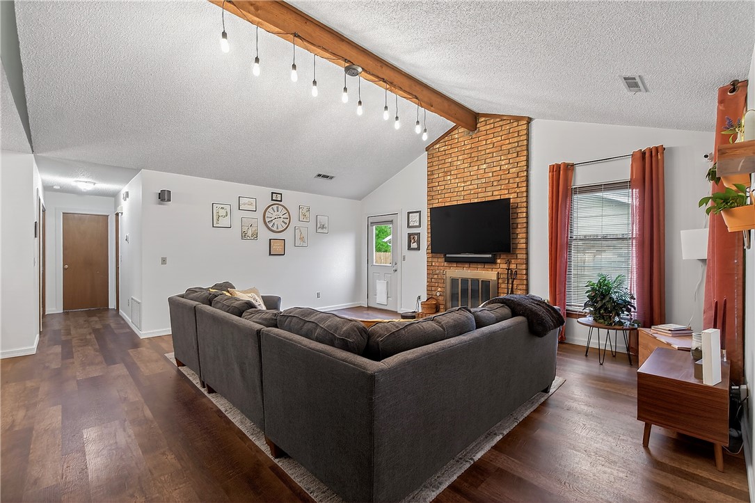 Quail Run Add Ph I Rogers - Residential