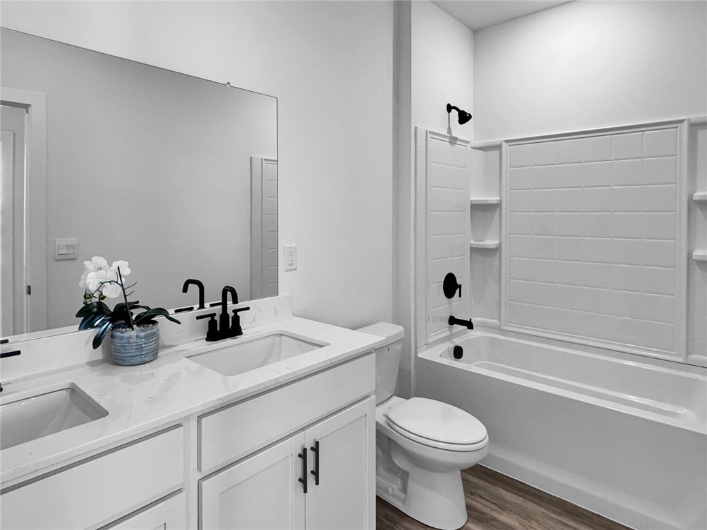 Hillcrest - Residential