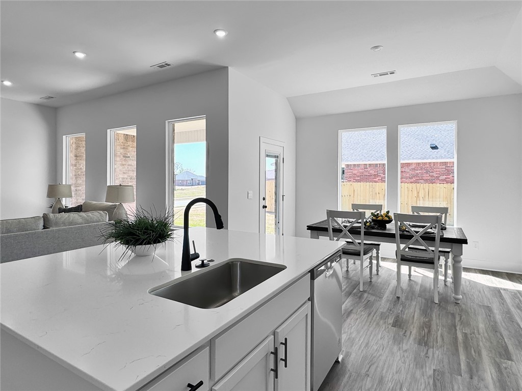 Hillcrest - Residential