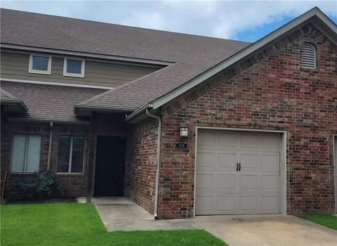 Photo of 3236 Montrail Place, Fayetteville, AR 72704 (MLS # 1325276)