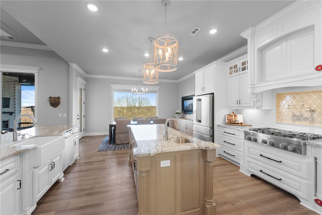 Beau Chalet Sub Highfill - Residential