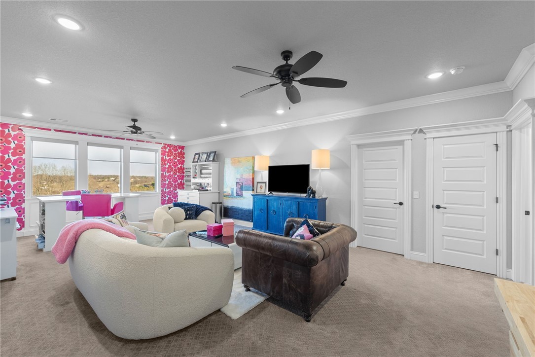 Beau Chalet Sub Highfill - Residential