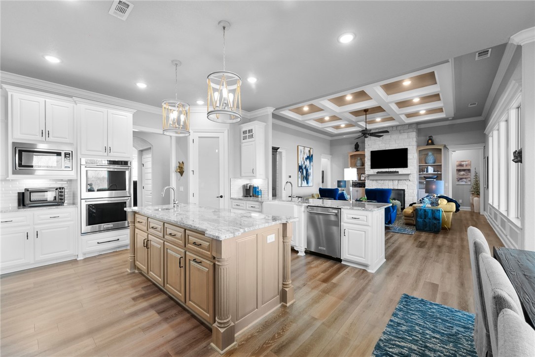 Beau Chalet Sub Highfill - Residential