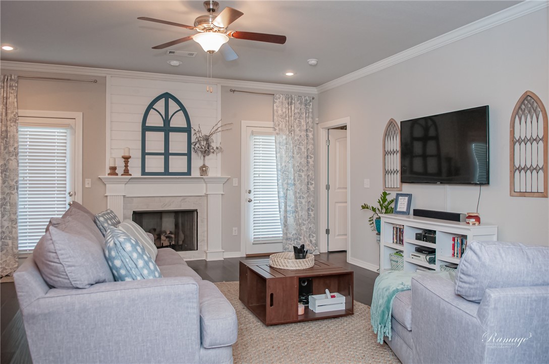 Villages Of Sloanbrooke - Residential Lease