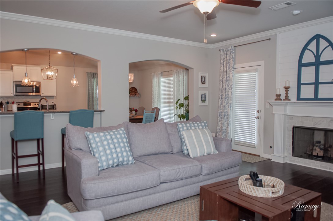 Villages Of Sloanbrooke - Residential Lease