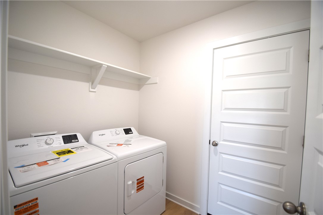 Wagon Wheel Crossing - Residential Lease