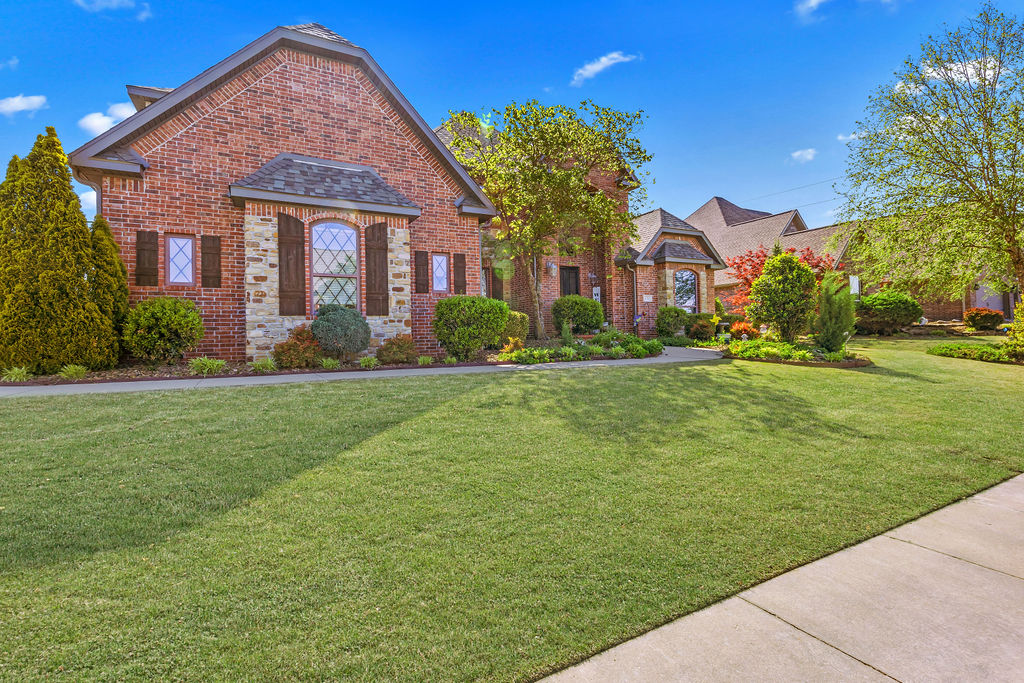 Lochmoor Club Sub Bentonville - Residential