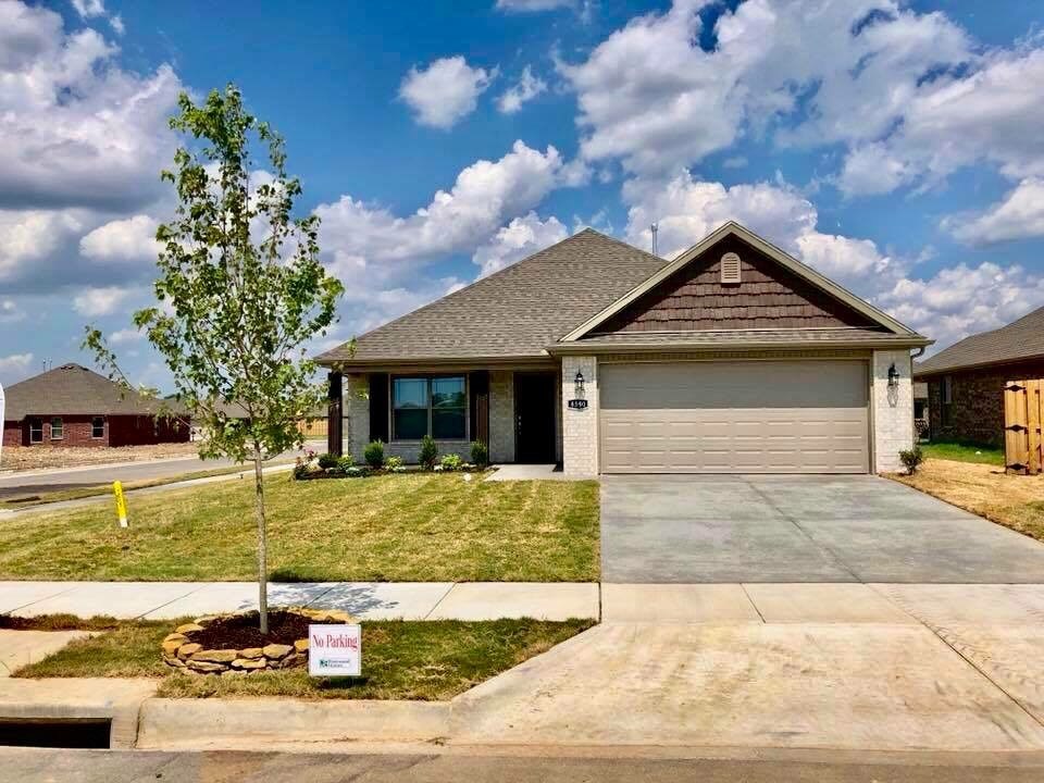 Beautiful New 3 bdr/2bath all Brick home to be built by Riverwood Homes-split plan w/ Open plan-Upgraded Tile in Living Room & Hall-Upgraded Gas Fireplace Surround Fireplace-crown molding in liv & mst bdr-carpet in all bedrooms-Upgraded Cabinet Hardware-Upgraded Vented Microwave-Upgraded Light Fixtures-Upgraded Tile in Wet Areas-great kitchen-island-granite in kit & bths-pantry-stainless steel appliances-Mst Suite& bth w/whirlpool tub with a shower-Upgraded Shelf in Utility rm-Upgraded Patio Door w/Build in Blinds-Garage door opener & key pad entry-pull down attic storage-Energy Efficient-Covered Patio-Upgraded Full Privacy Fence-Sold before print Agent is related to the seller. Seller will pay $2,500 of buyers closing costs with builder approved Lender