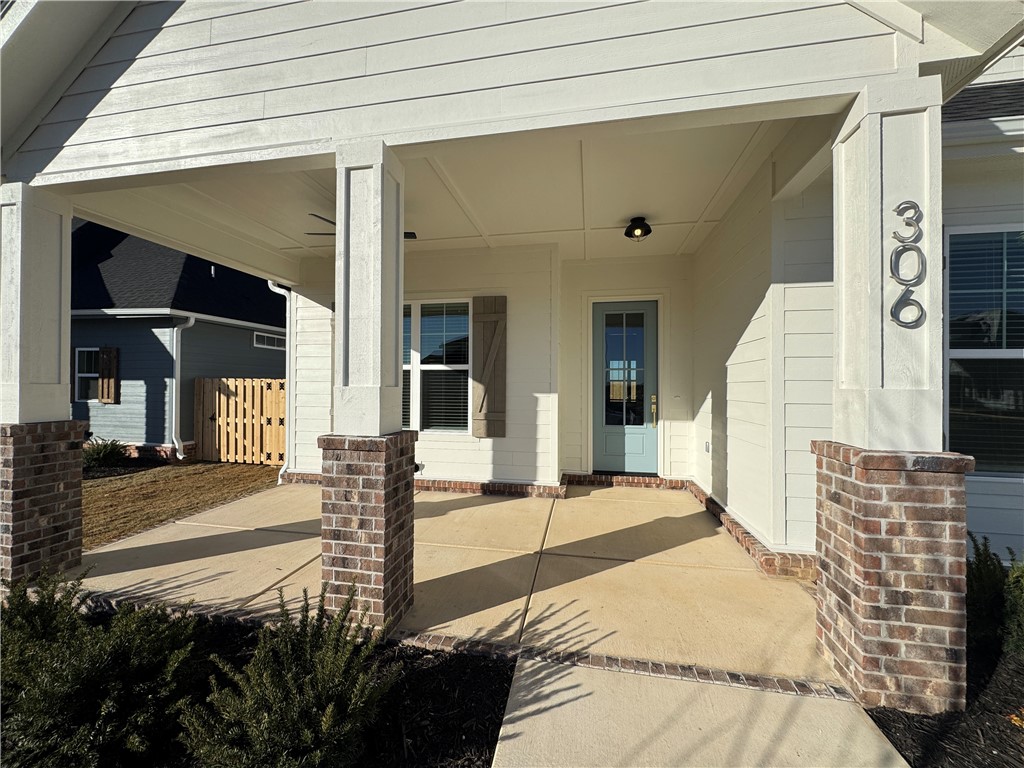 Crescent View - Residential