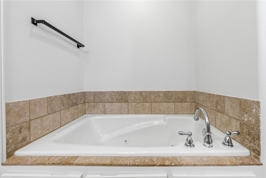 Kerelaw Castle Bentonville - Residential