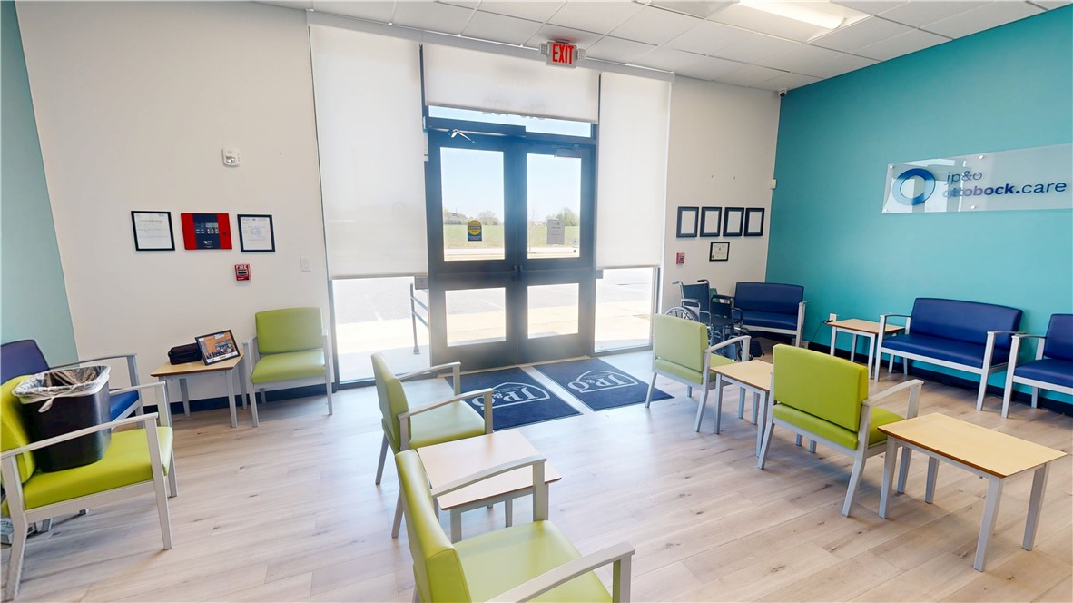 Pleasant Crossing Ph Iii Rogers - Commercial Lease