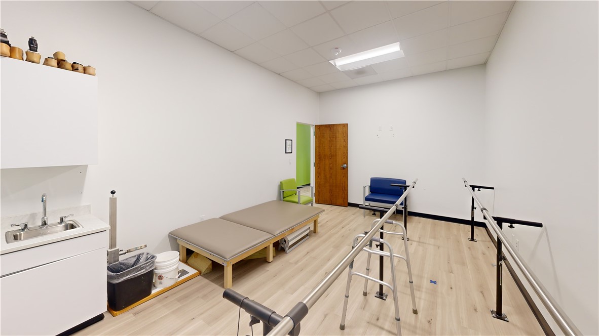 Pleasant Crossing Ph Iii Rogers - Commercial Lease