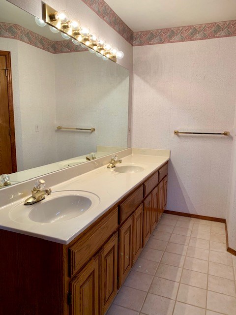 Eagle Glen - Residential Lease