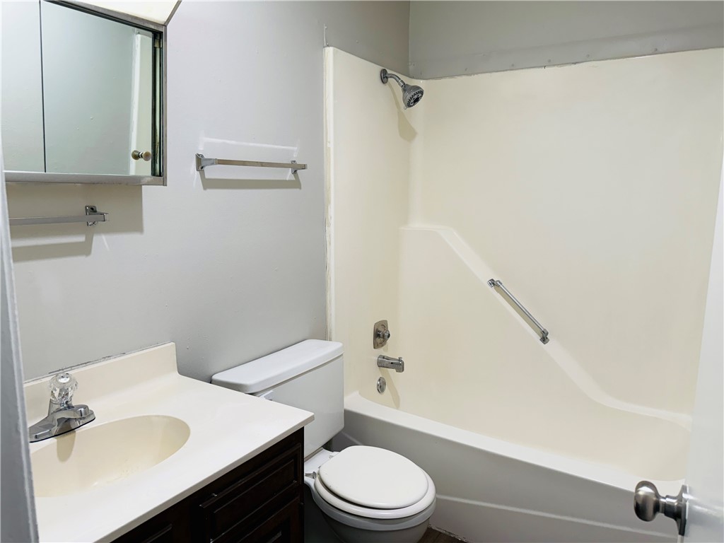 Foxfire Apartments - Residential Lease