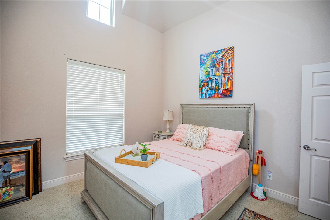 Shadow Valley - Residential