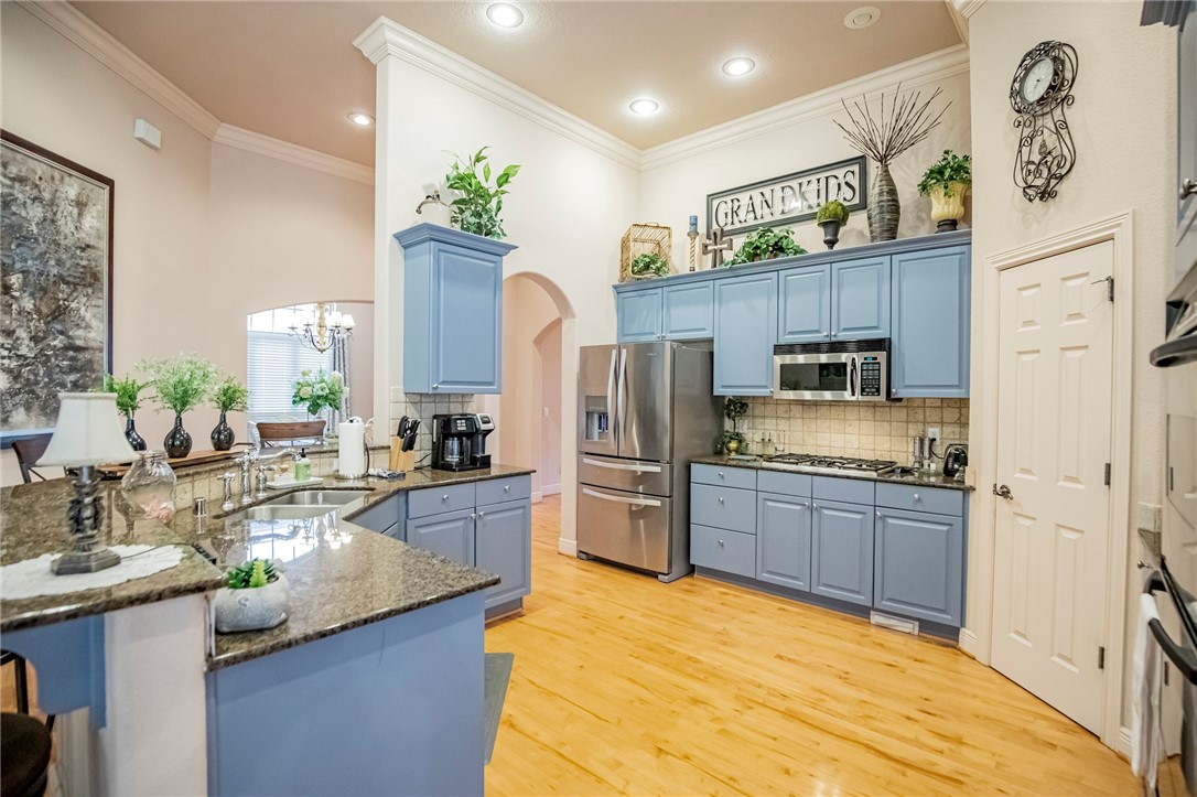 Shadow Valley - Residential