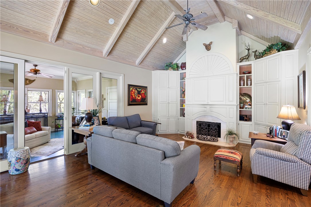 LANDS END PHASE II - Residential