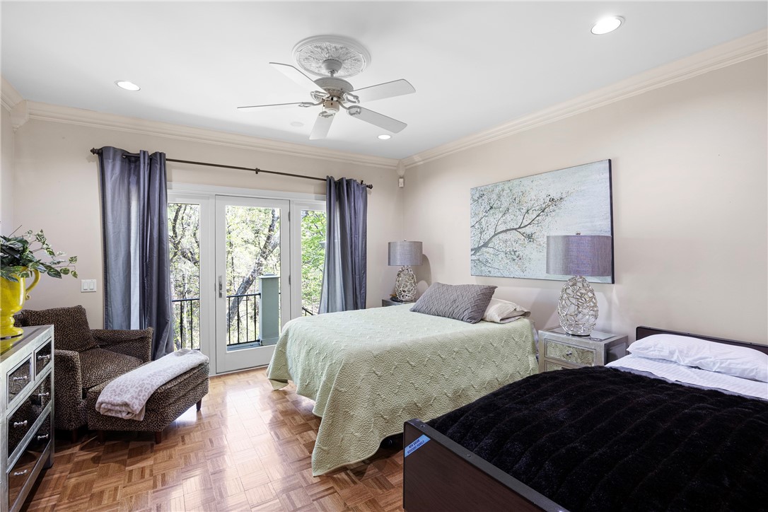 LANDS END PHASE II - Residential