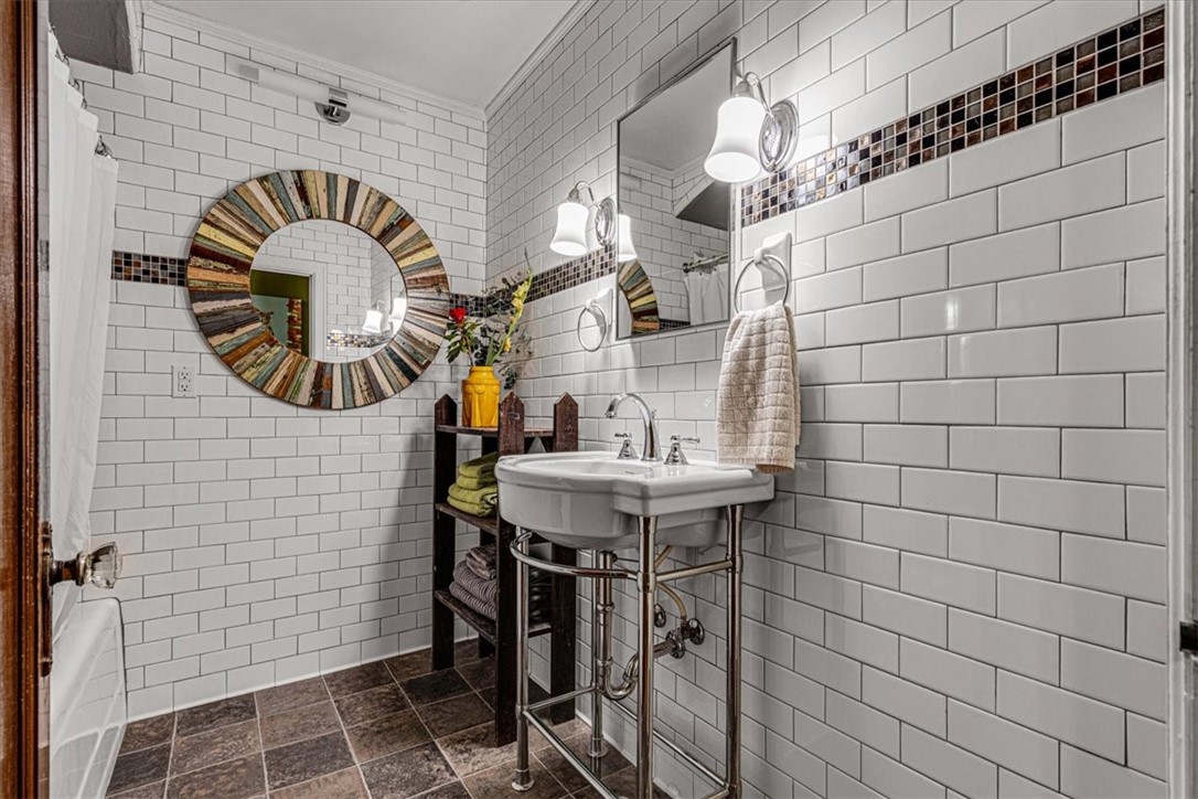 Englewood Add - Residential