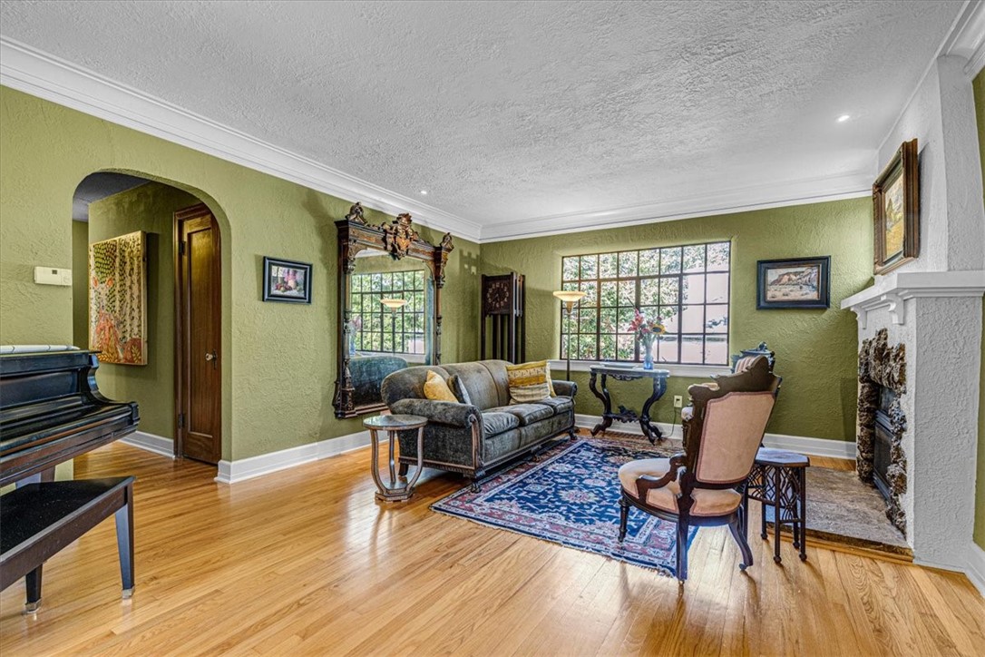 Englewood Add - Residential