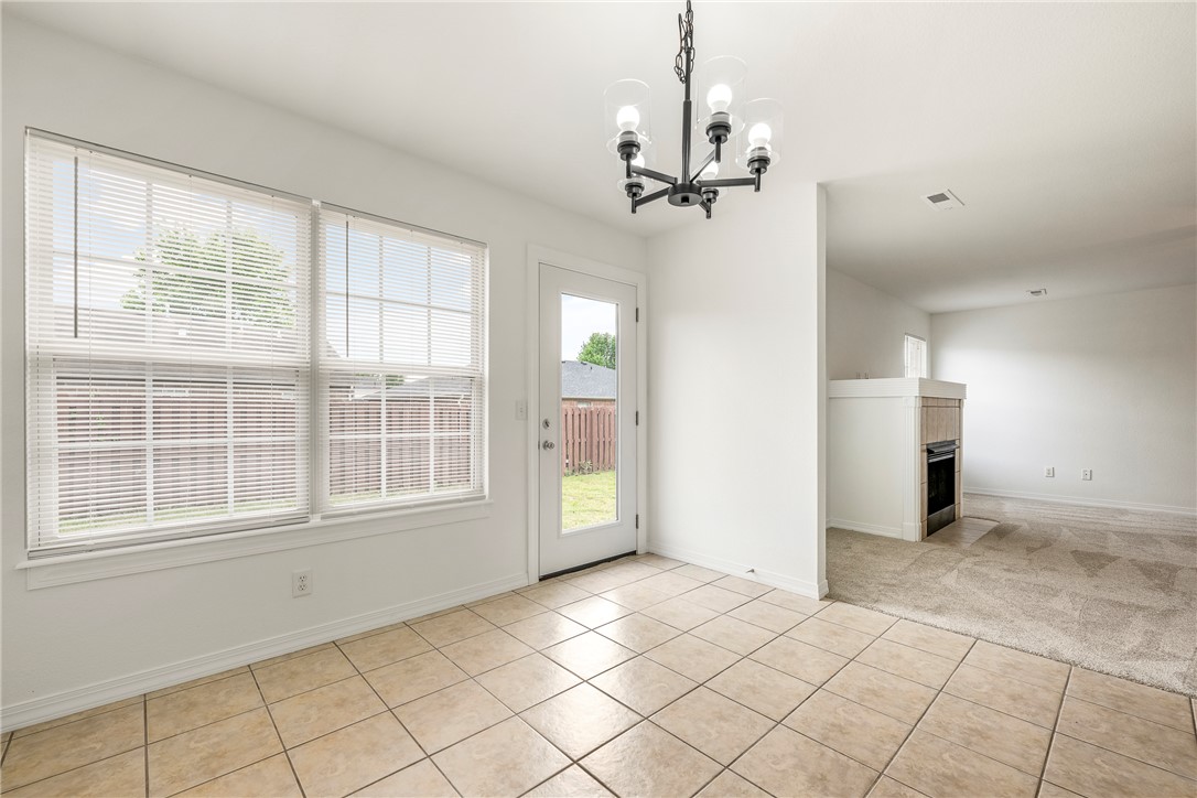 Carriage Square Sub Bentonville - Residential