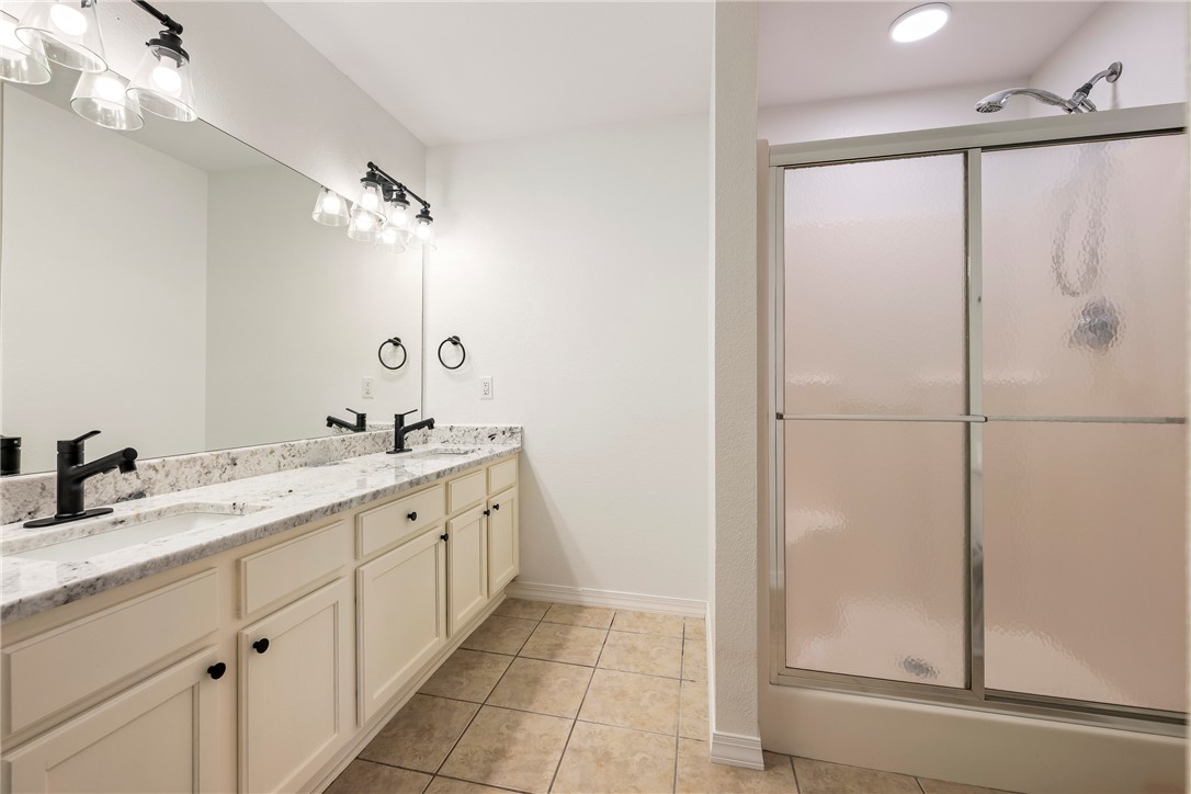 Carriage Square Sub Bentonville - Residential