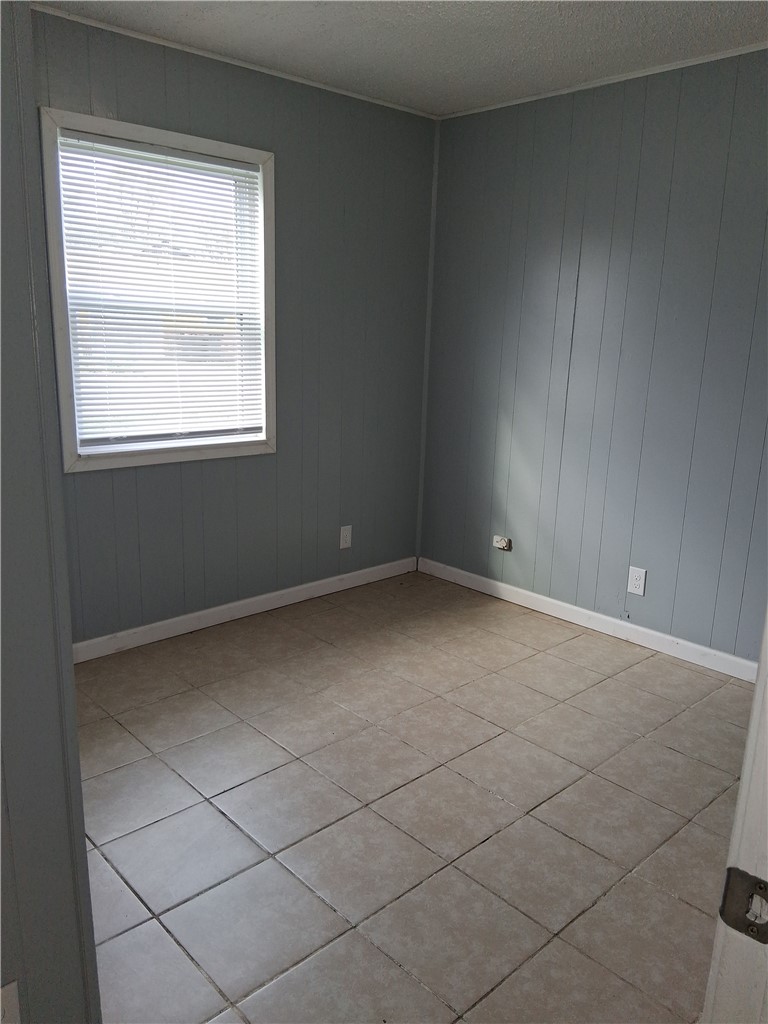 Mtn View 2nd Add - Residential Lease