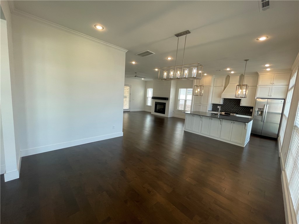Aurora Sub Ph I Bentonville - Residential Lease