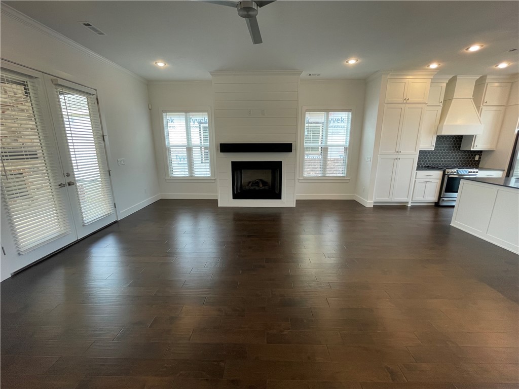 Aurora Sub Ph I Bentonville - Residential Lease