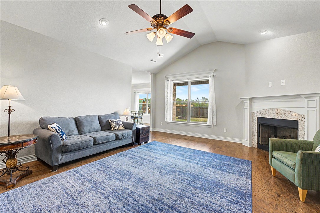 Prairie Meadows Sub Ph 3 - Residential