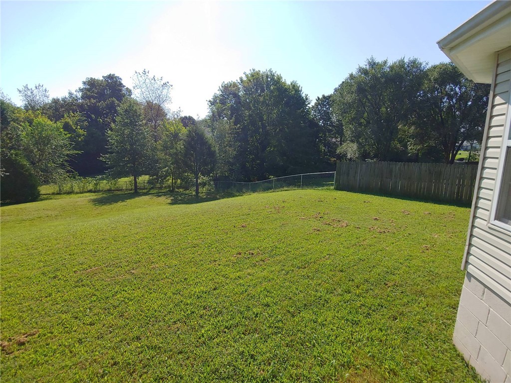 Ridgemoor Estates Pea Ridge - Residential Lease