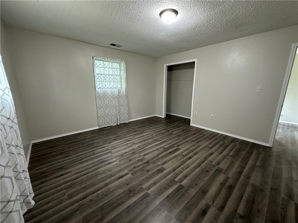 Valley View Est - Residential