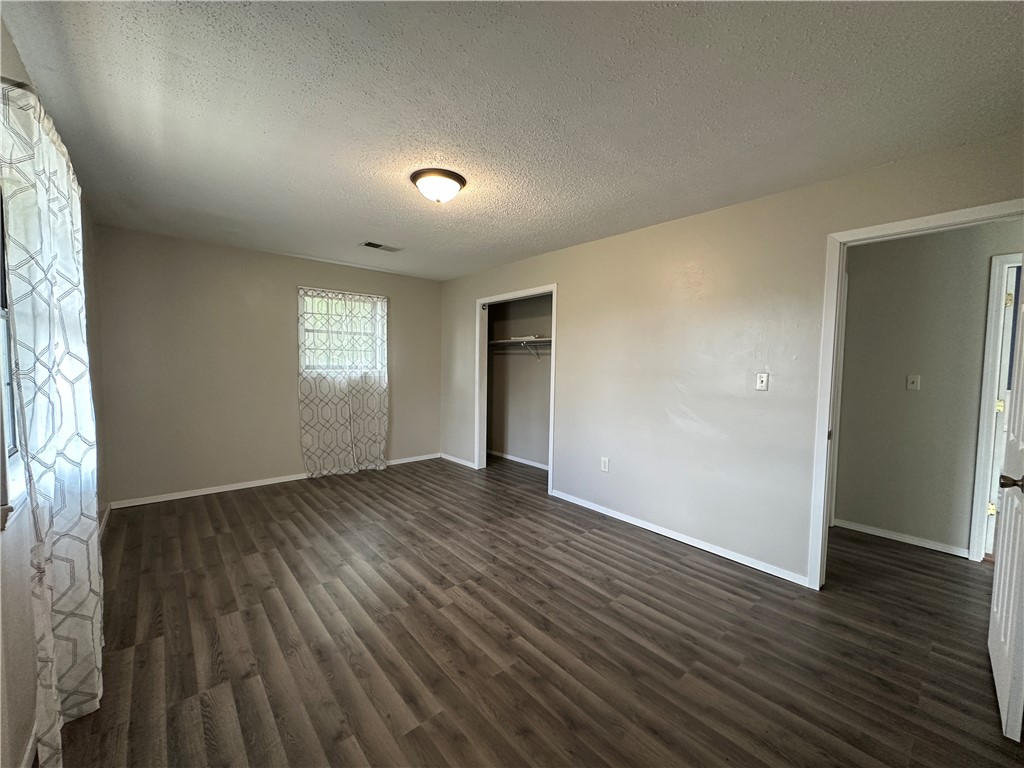 Valley View Est - Residential