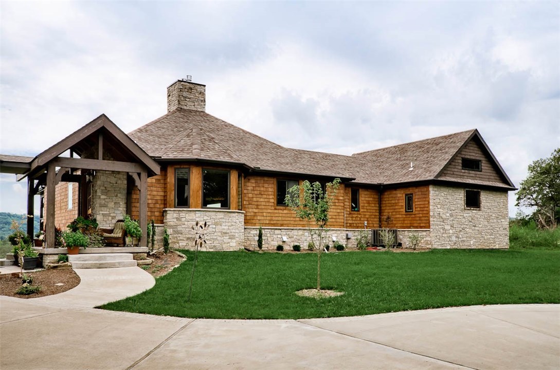 Unit 116 Holiday Island - Residential