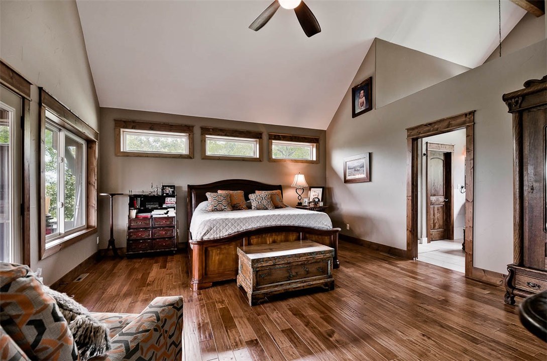 Unit 116 Holiday Island - Residential