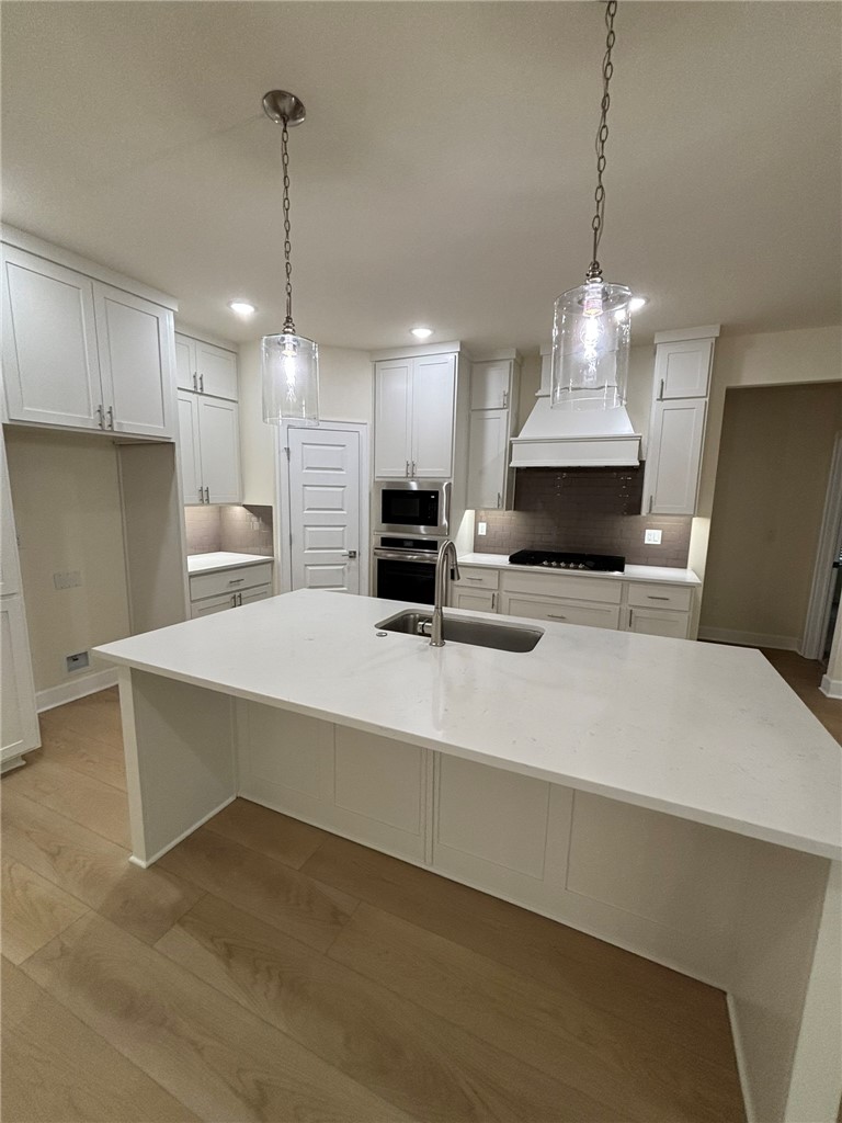 BRIER HILL SUB PH I-BENTONVILLE - Residential Lease