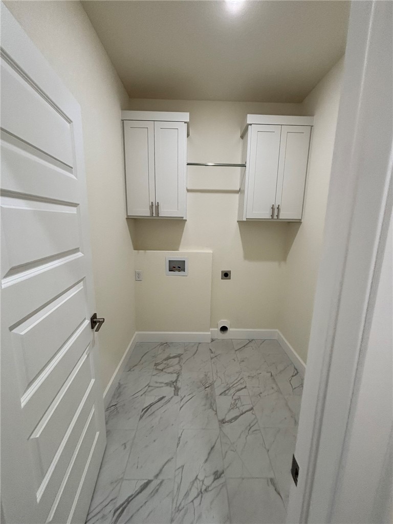 BRIER HILL SUB PH I-BENTONVILLE - Residential Lease