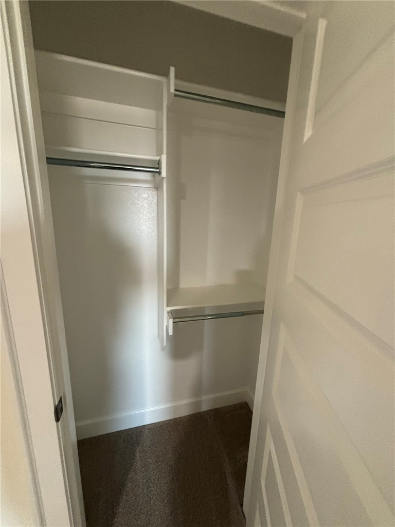 BRIER HILL SUB PH I-BENTONVILLE - Residential Lease