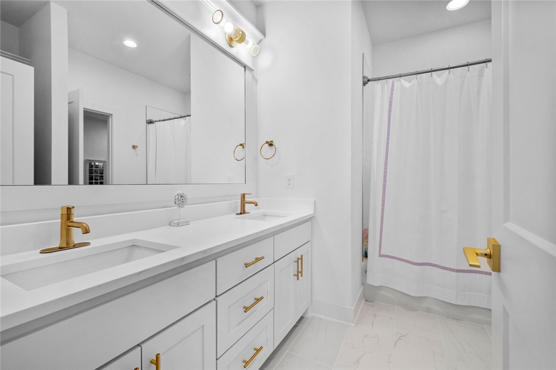 Clarendon Heights Bentonville - Residential