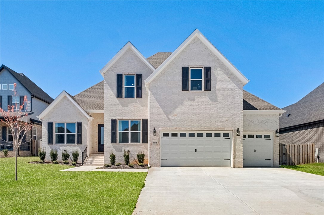 Clarendon Heights Beautiful home just over 1 year old. East facing, enjoy morning coffee on the back patio next to the gas log fireplace. Primary, secondary bedrooms and office are all on the first floor. Second level has two bedrooms, two bathrooms and bonus. Walk through laundry room to master closet, large master bathroom. Great kitchen with walk in pantry, gas range, island, open to living room make this a great place to entertain. Dual 50 gallon water heaters with circulation pump bring on demand hot water. Centrally located in Bentonville ā 4.2 miles to Walmart Home Office and 4.2 miles to The Amp. *taxes based on lot only* Open House Saturday 4-2 and Sunday 1-3.