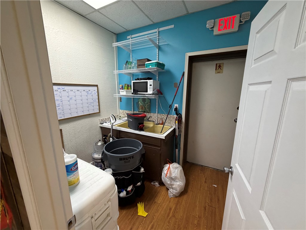 Fayetteville Outlots - Commercial Lease