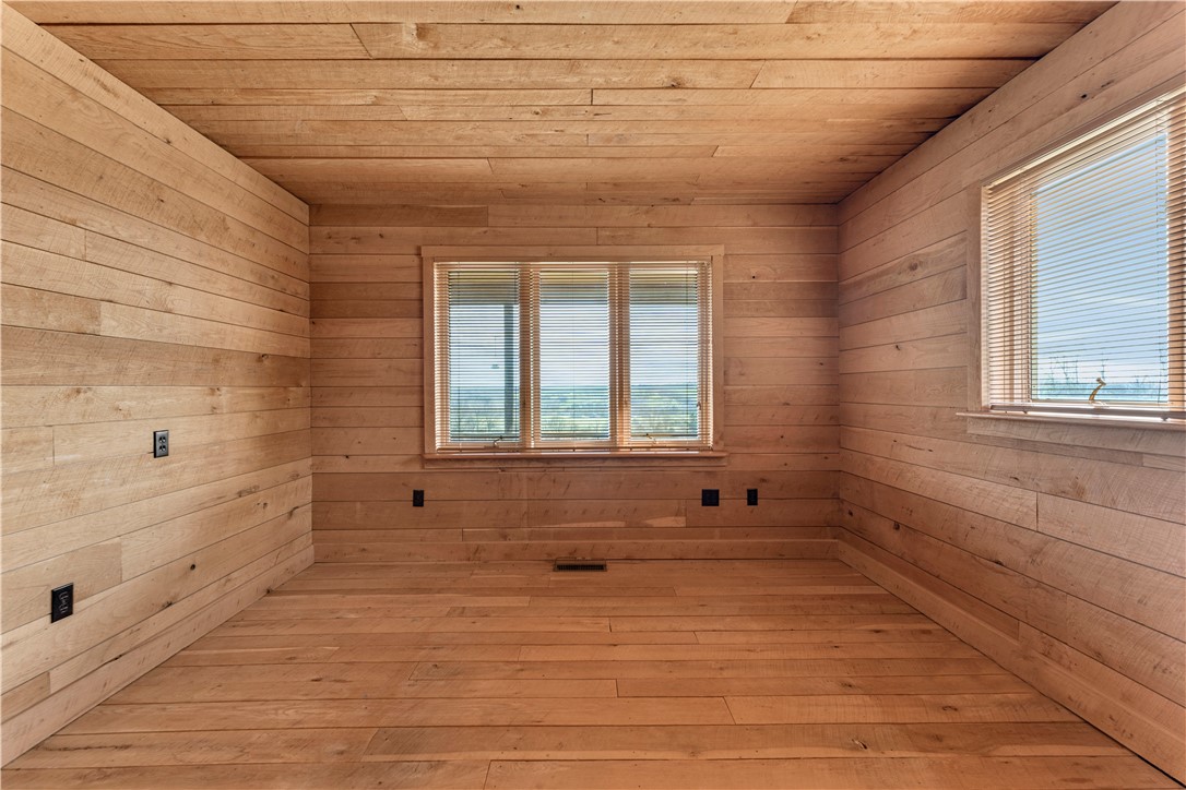 21-18-27 - Residential