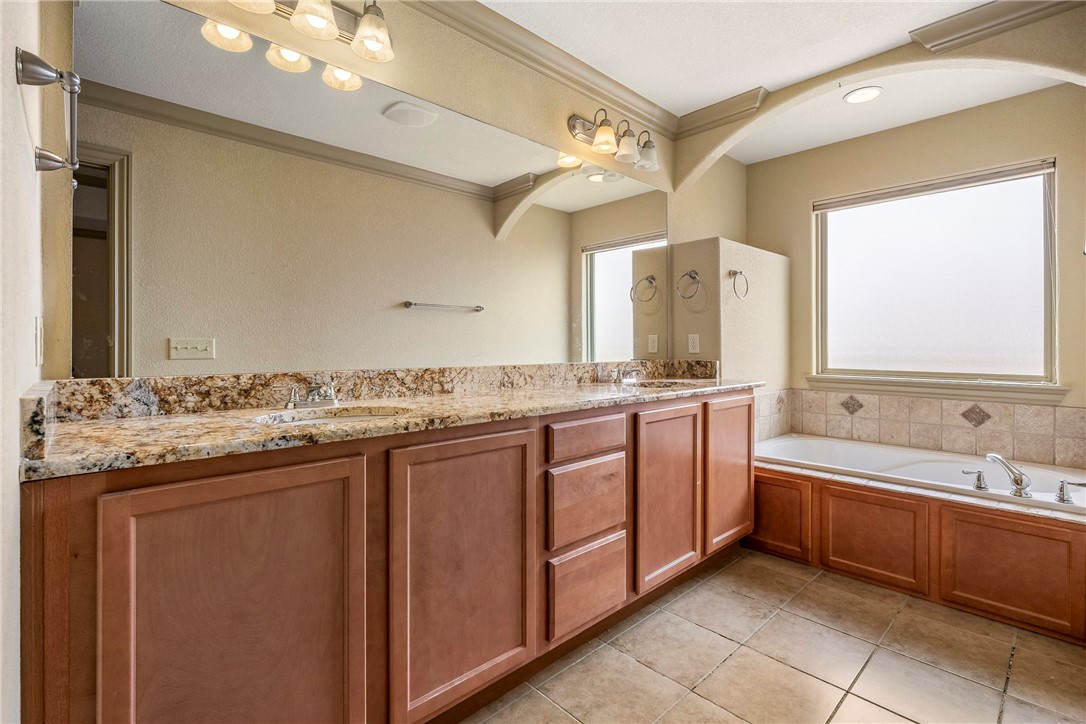 Dixieland Crossing Rogers - Residential