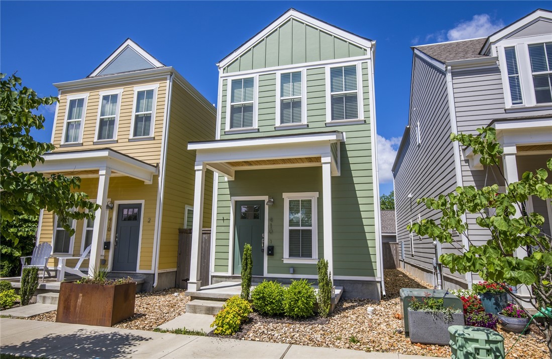T J Hollands Sub Bentonville - Residential Lease